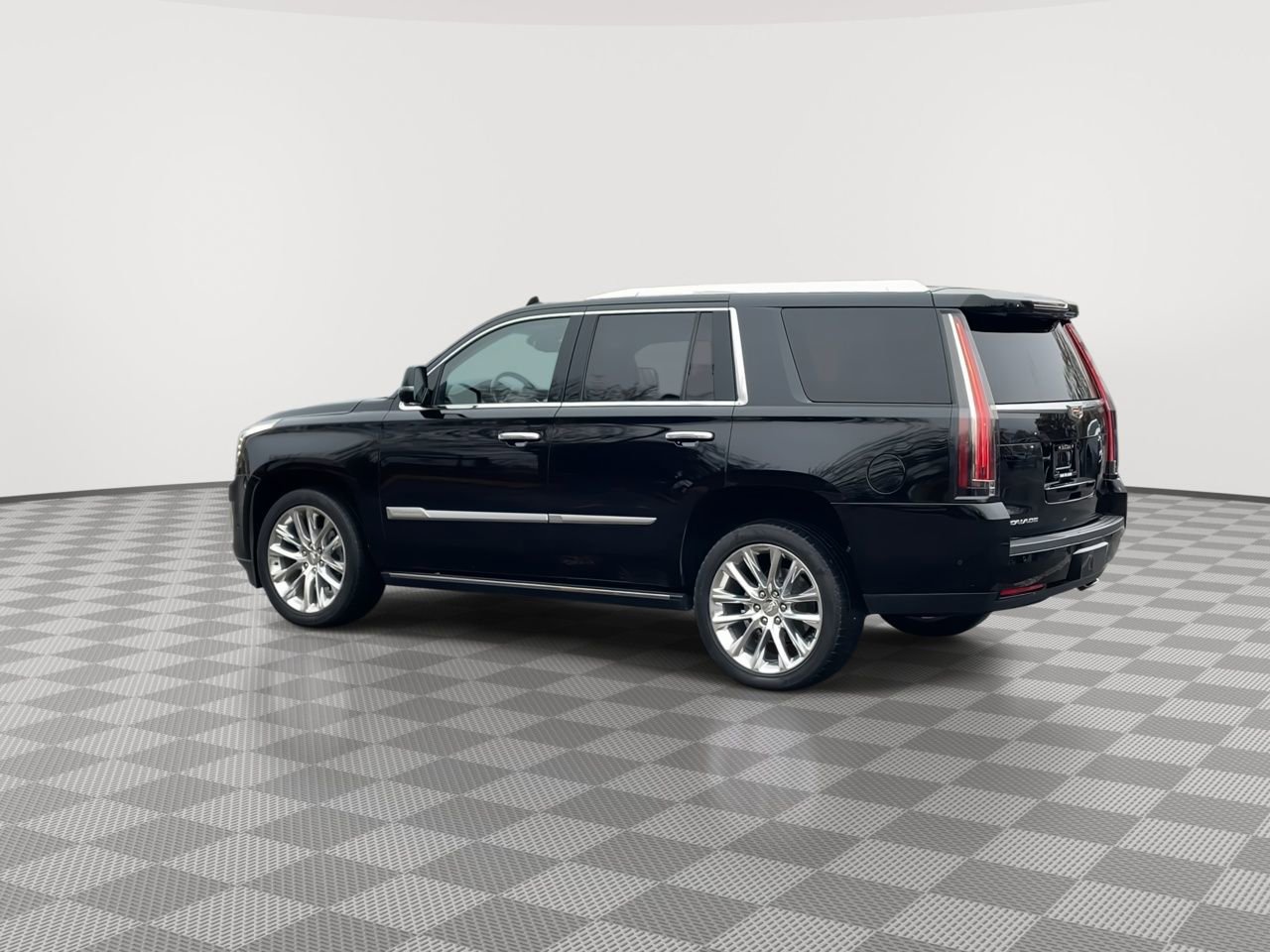 Thumbnail: 2019 Cadillac Escalade - 6