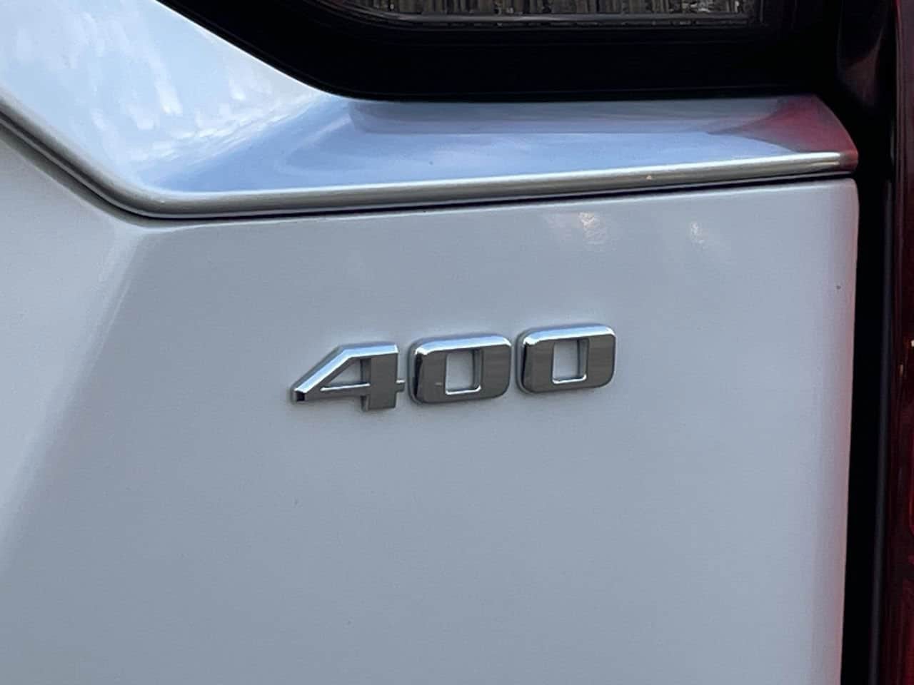 Thumbnail: 2024 Cadillac XT6 - 44