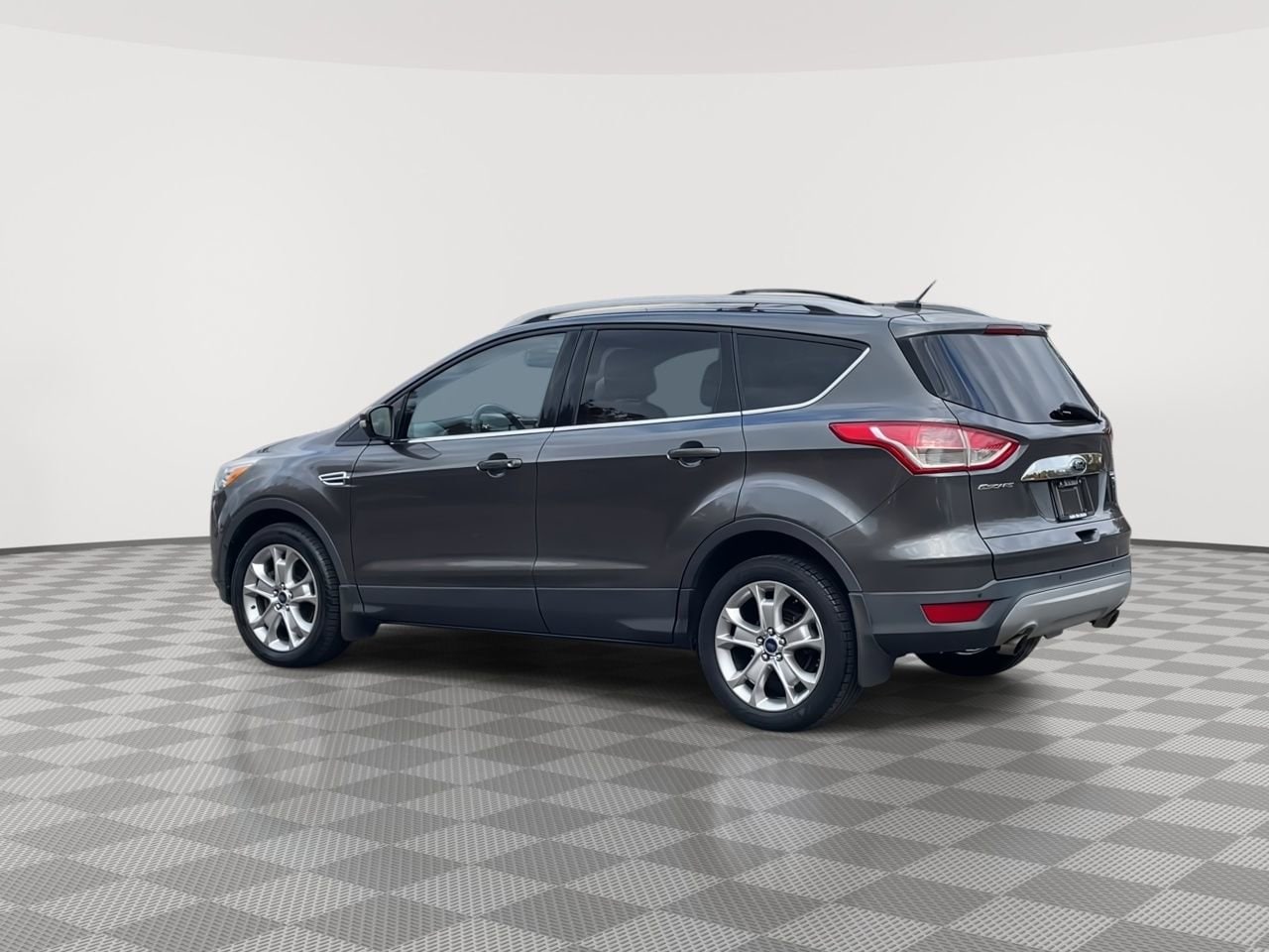 Thumbnail: 2016 Ford Escape - 6
