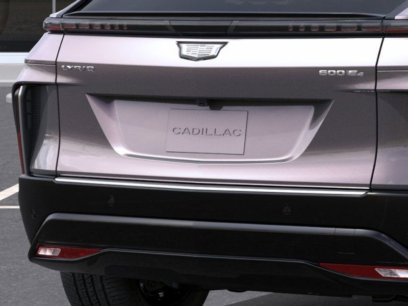 Thumbnail: 2026 Cadillac Lyriq - 14