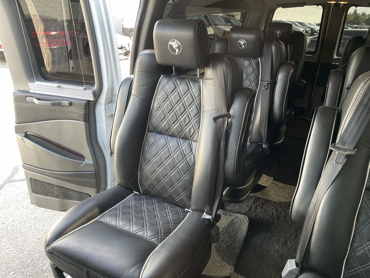 Thumbnail: 2019 GMC Savana - 15