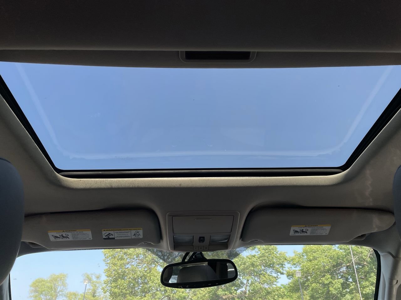 Thumbnail: 2005 Jeep Grand Cherokee - 20