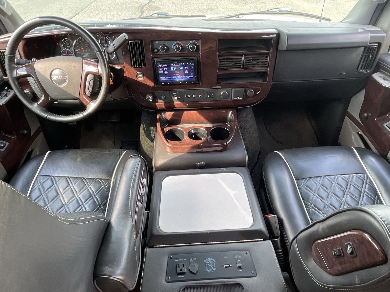 Thumbnail: 2019 GMC Savana - 25