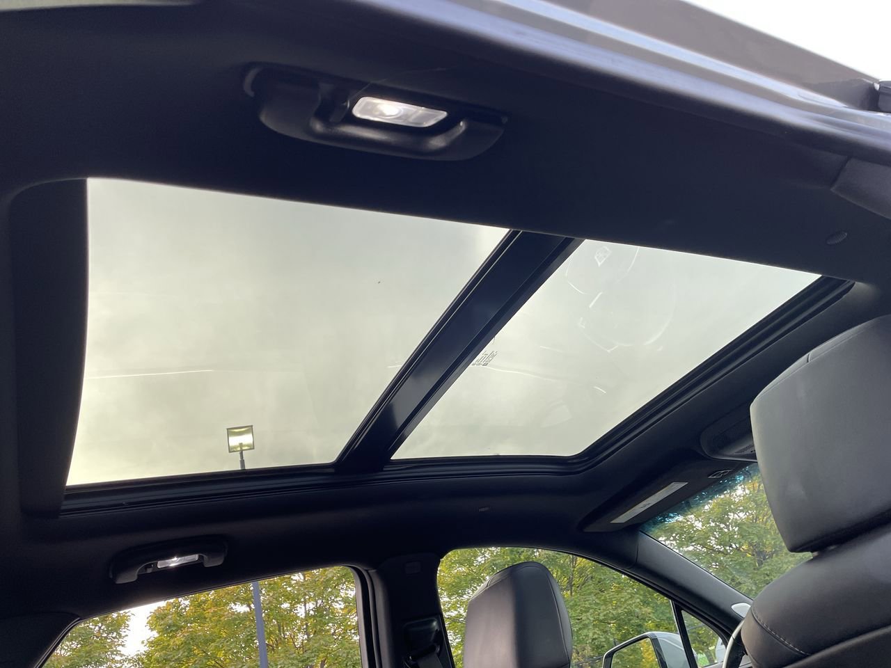 Thumbnail: 2023 Cadillac XT5 - 21