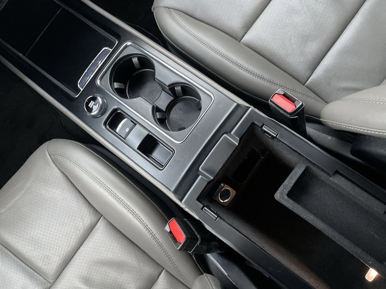 Thumbnail: 2023 Lincoln Corsair - 25