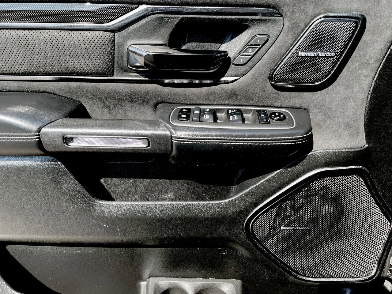 Thumbnail: 2021 RAM 1500 - 34