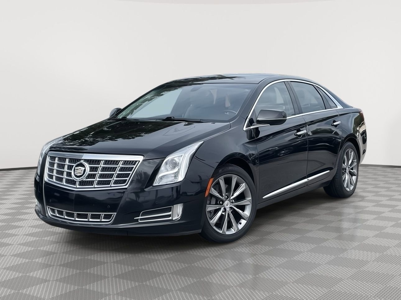 Thumbnail: 2013 Cadillac XTS - 1