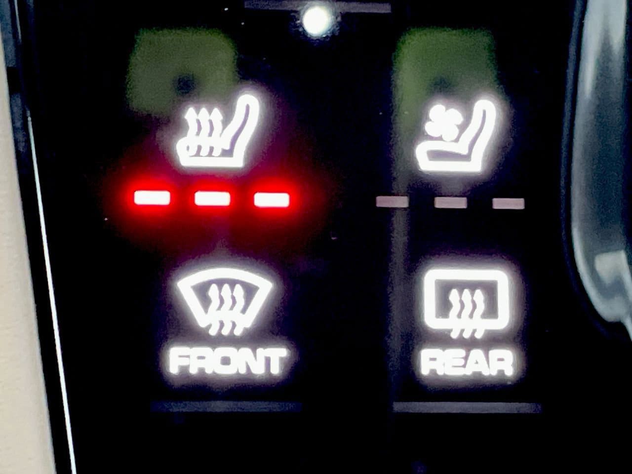 Thumbnail: 2019 Porsche Cayenne - 24