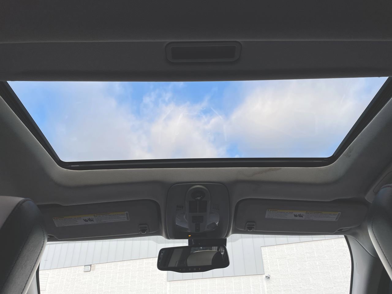 Thumbnail: 2010 GMC Terrain - 20