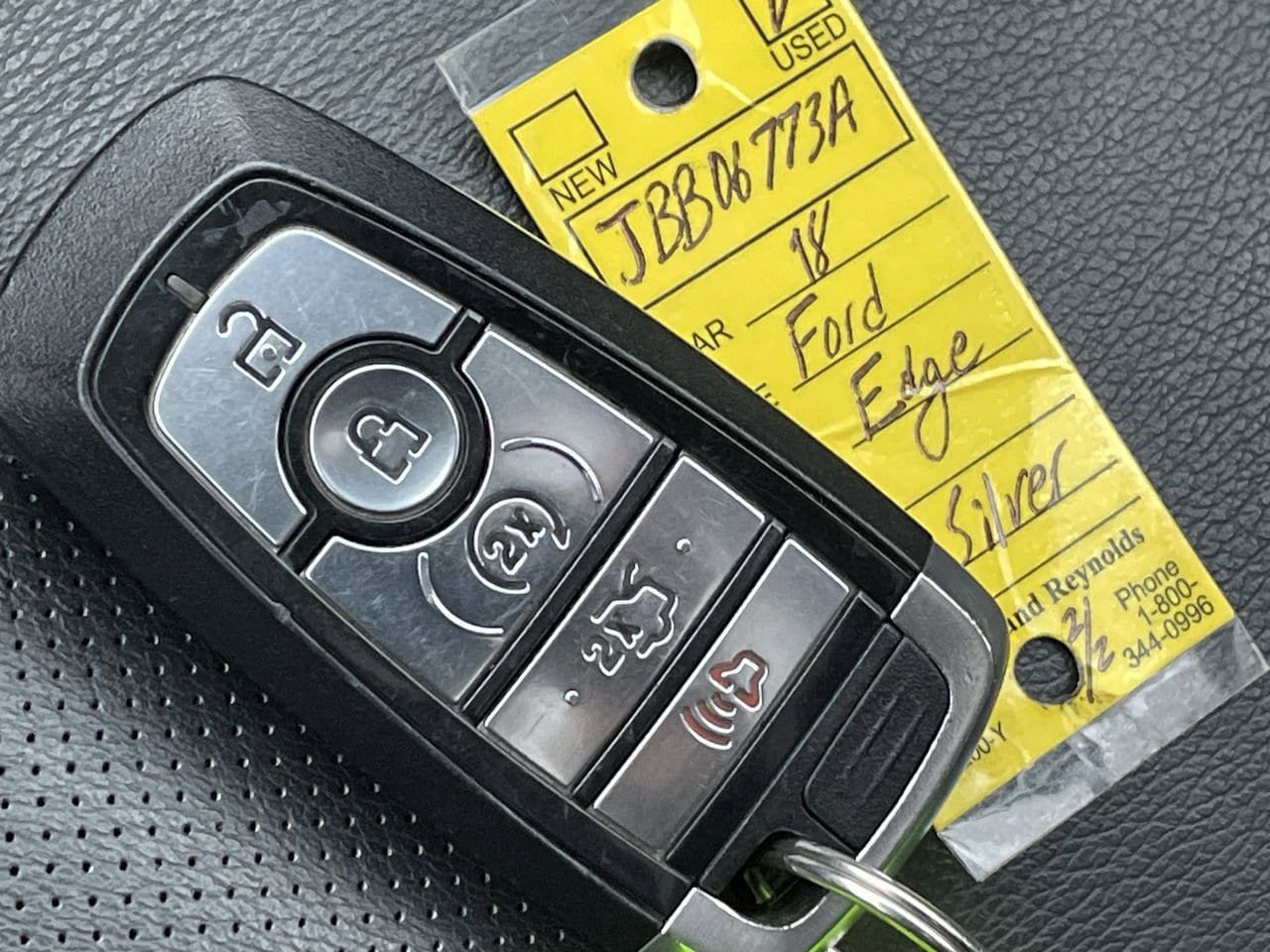 Thumbnail: 2018 Ford Edge - 33