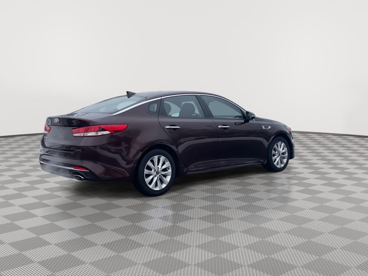 Thumbnail: 2018 Kia Optima - 8