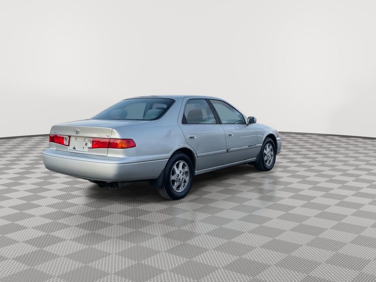 Thumbnail: 2001 Toyota Camry - 8