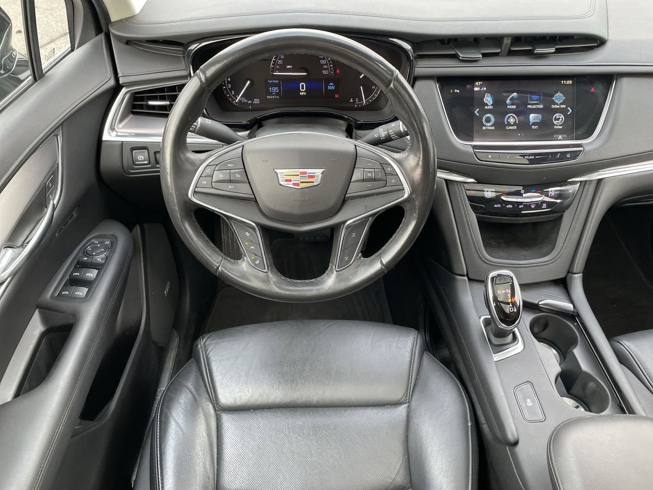 Thumbnail: 2019 Cadillac XT5 - 11