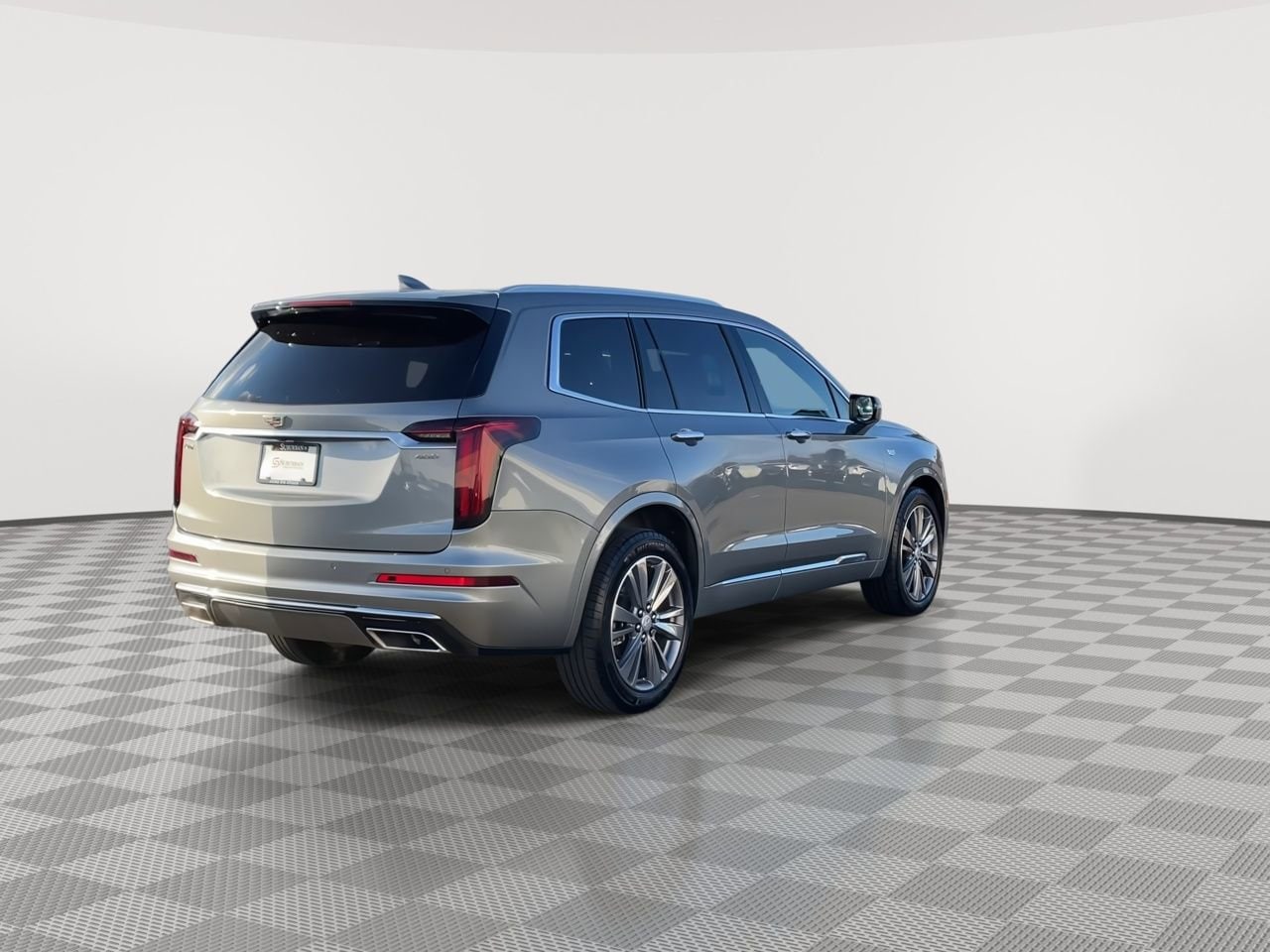 Thumbnail: 2024 Cadillac XT6 - 8