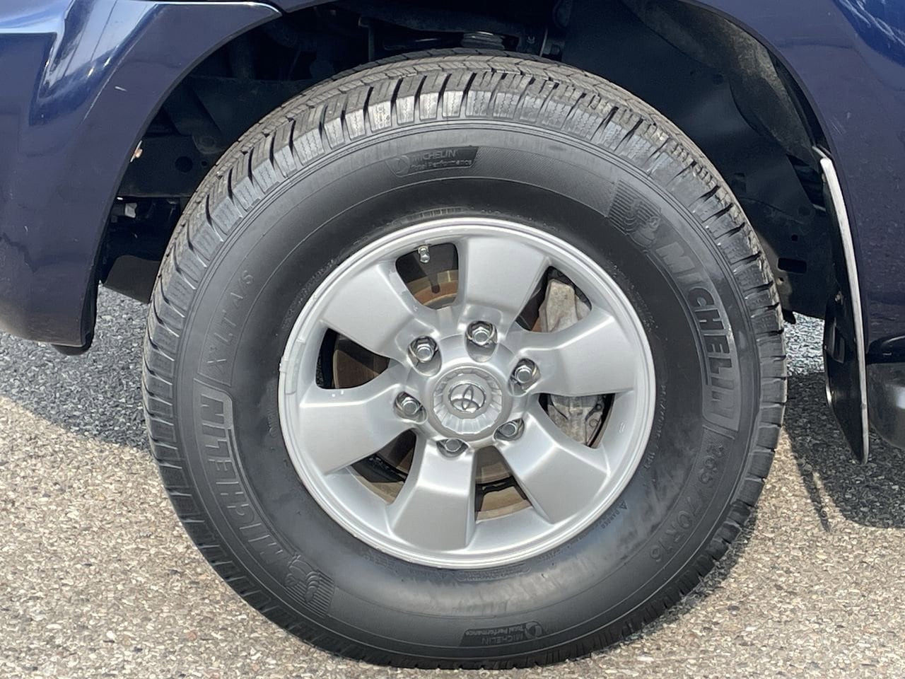 Thumbnail: 2008 Toyota 4Runner - 32