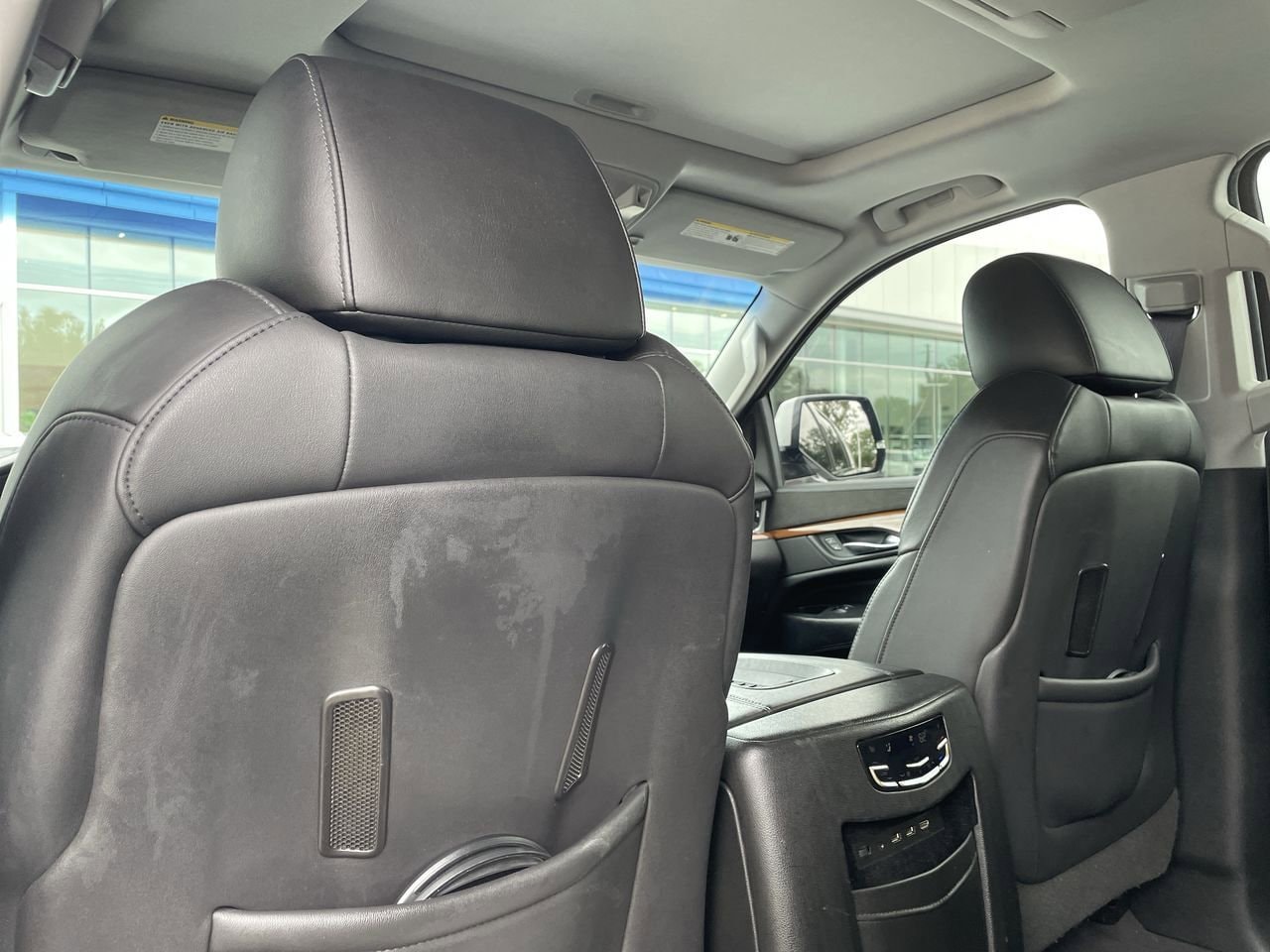 Thumbnail: 2017 Cadillac Escalade - 21