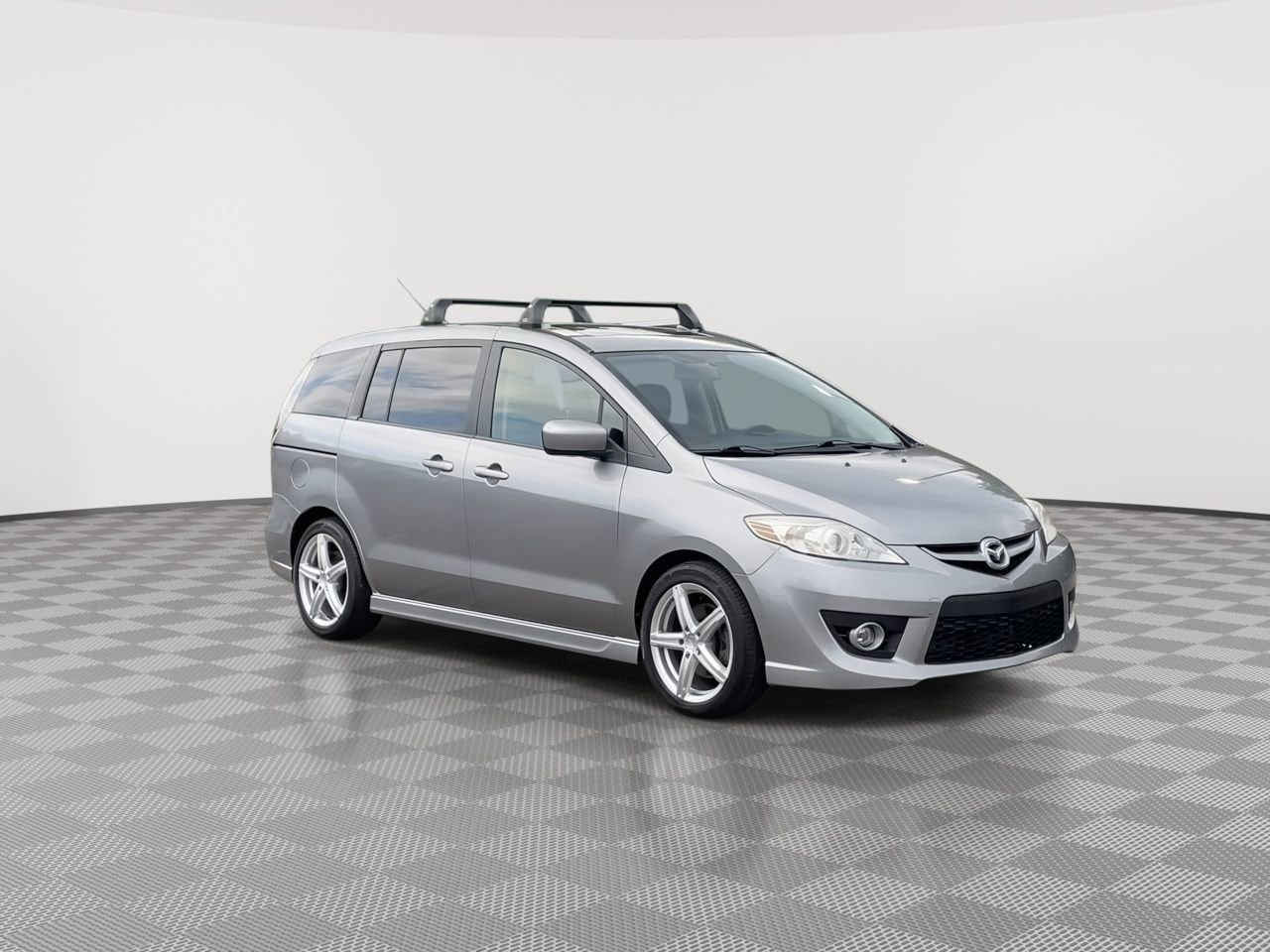 Thumbnail: 2010 Mazda Mazda5 - 2