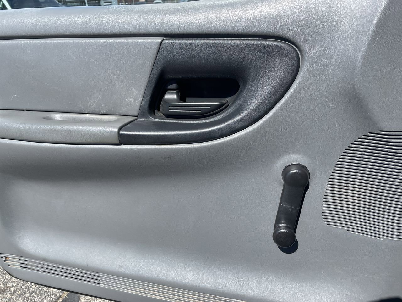 Thumbnail: 2010 Ford Ranger - 25