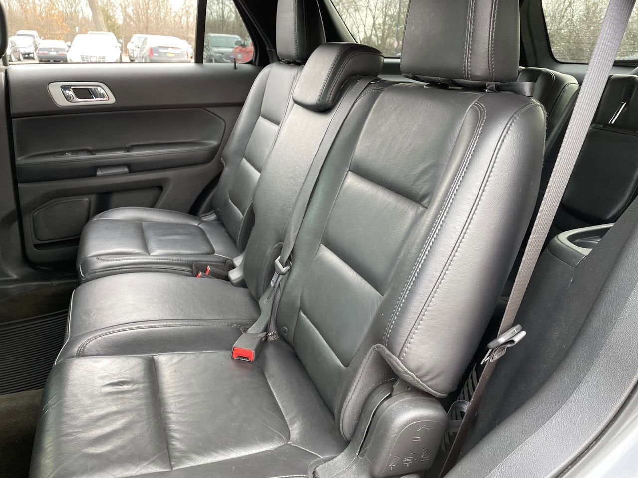 Thumbnail: 2014 Ford Explorer - 19