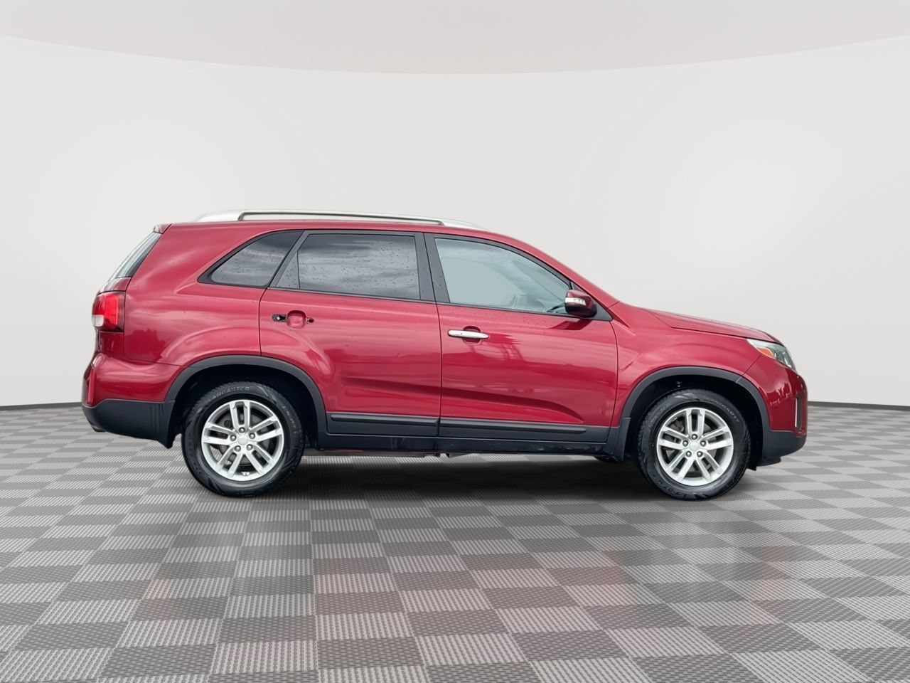 Thumbnail: 2015 Kia Sorento - 9