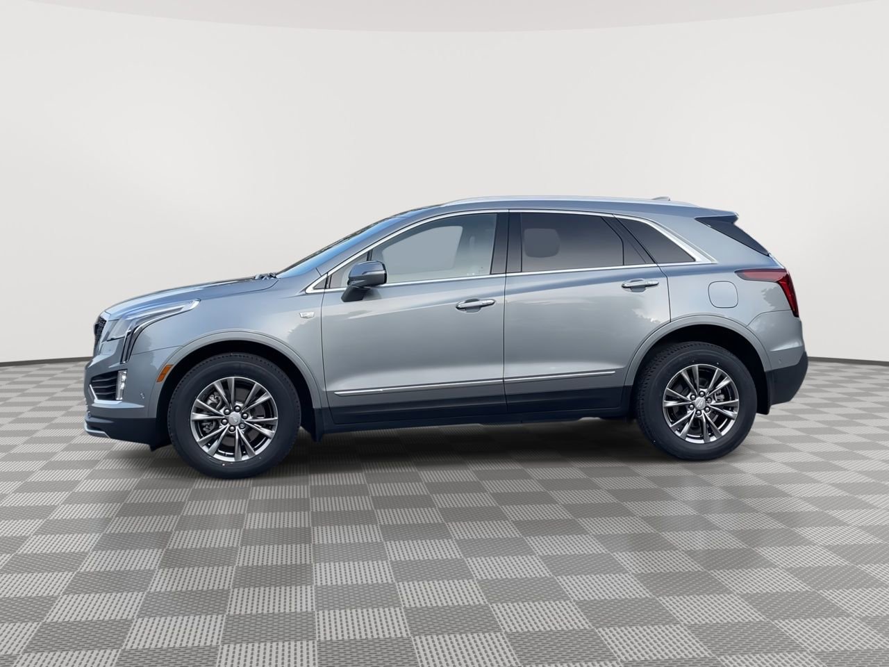 Thumbnail: 2023 Cadillac XT5 - 5