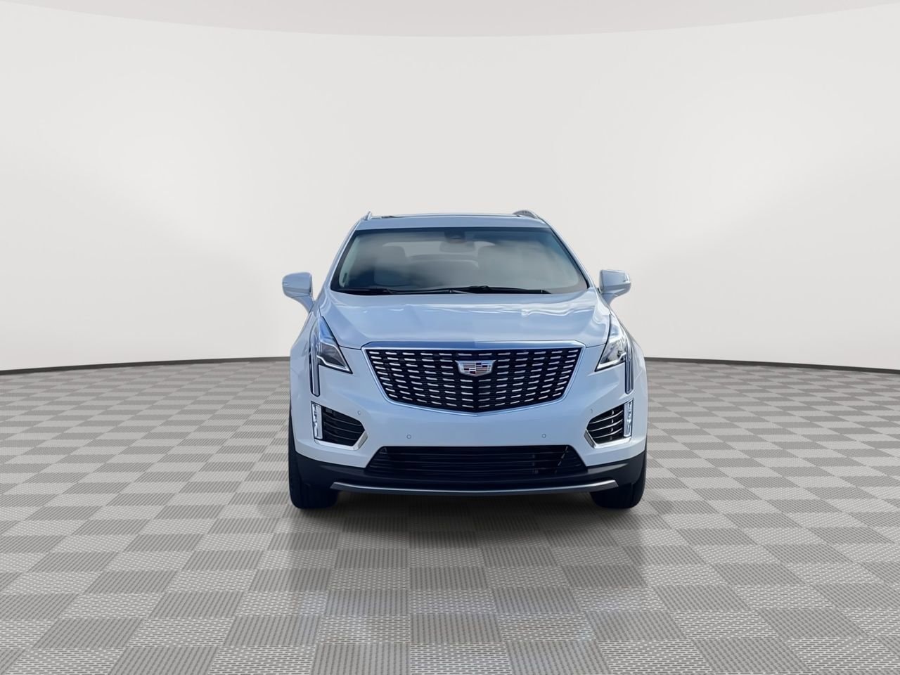 Thumbnail: 2025 Cadillac XT5 - 3
