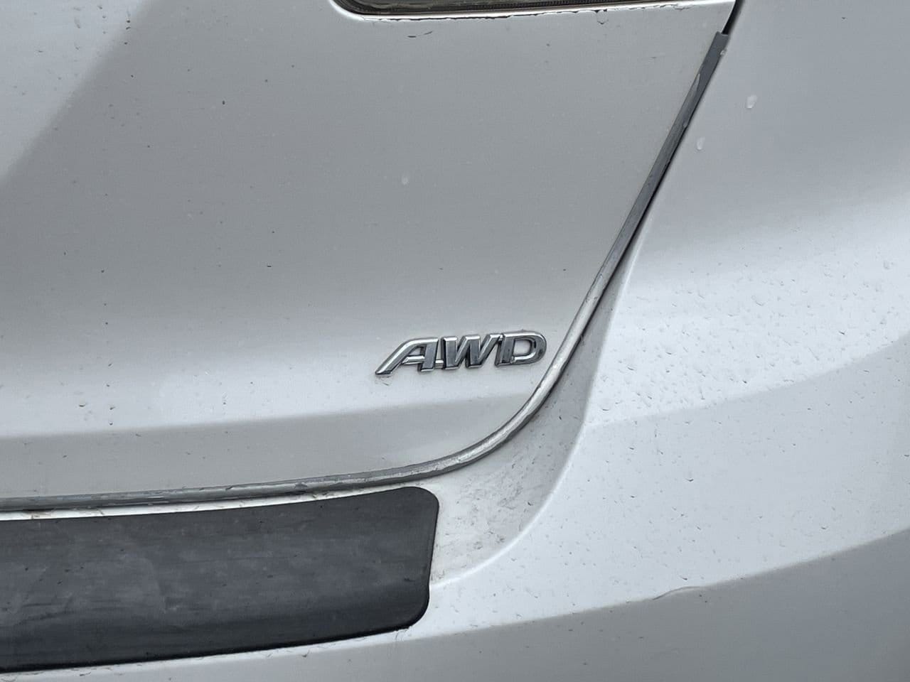 Thumbnail: 2013 Toyota Venza - 39