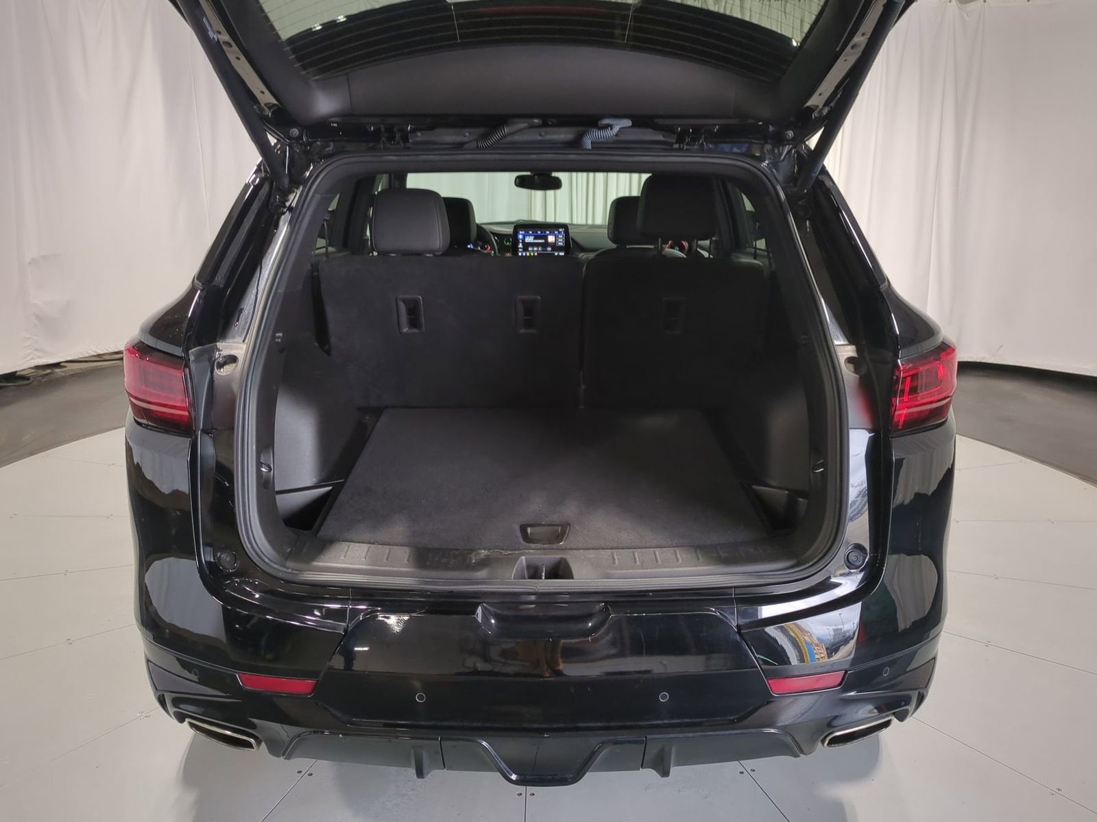 Thumbnail: 2023 Chevrolet Blazer - 33