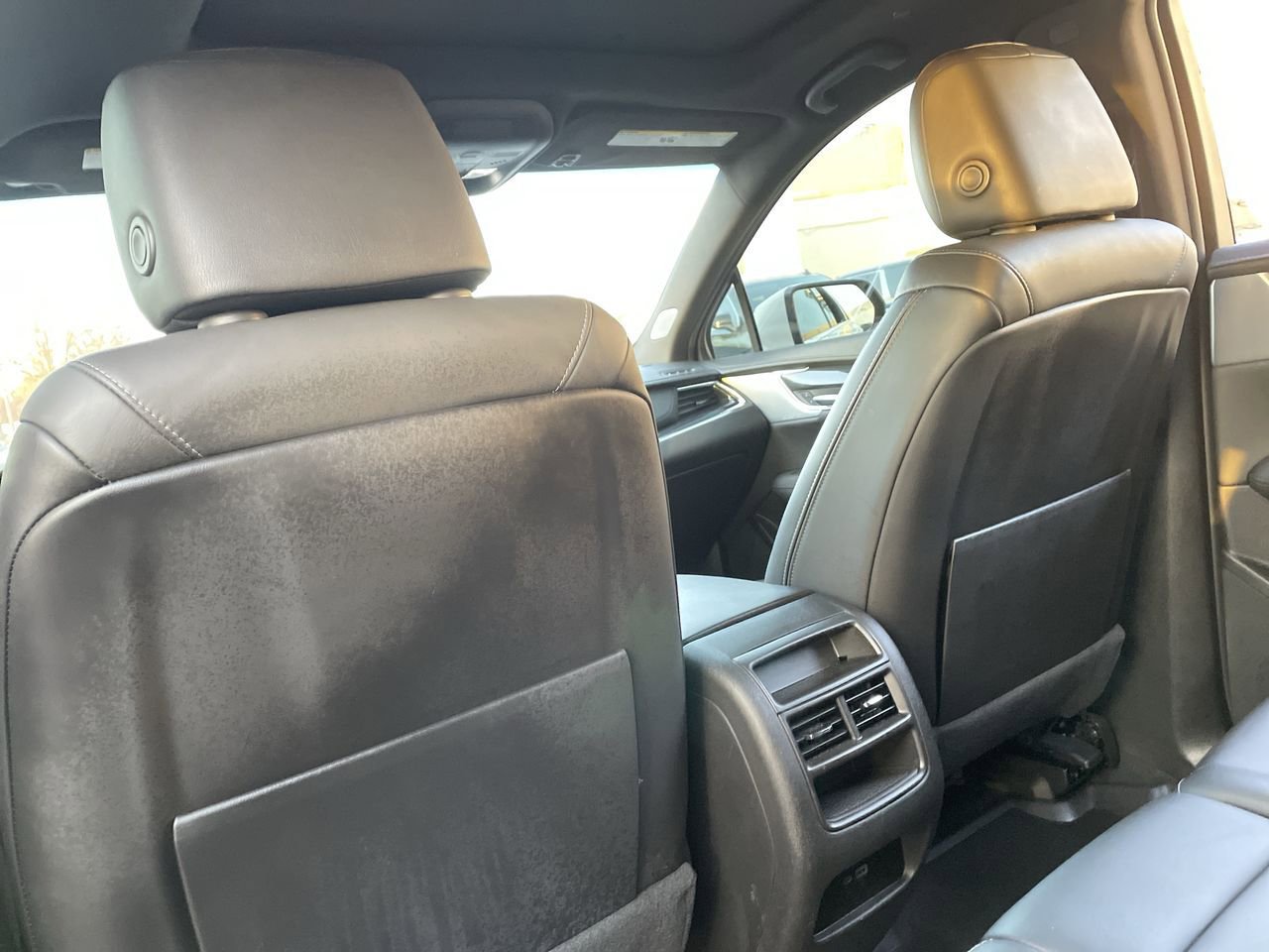 Thumbnail: 2024 Cadillac XT5 - 20