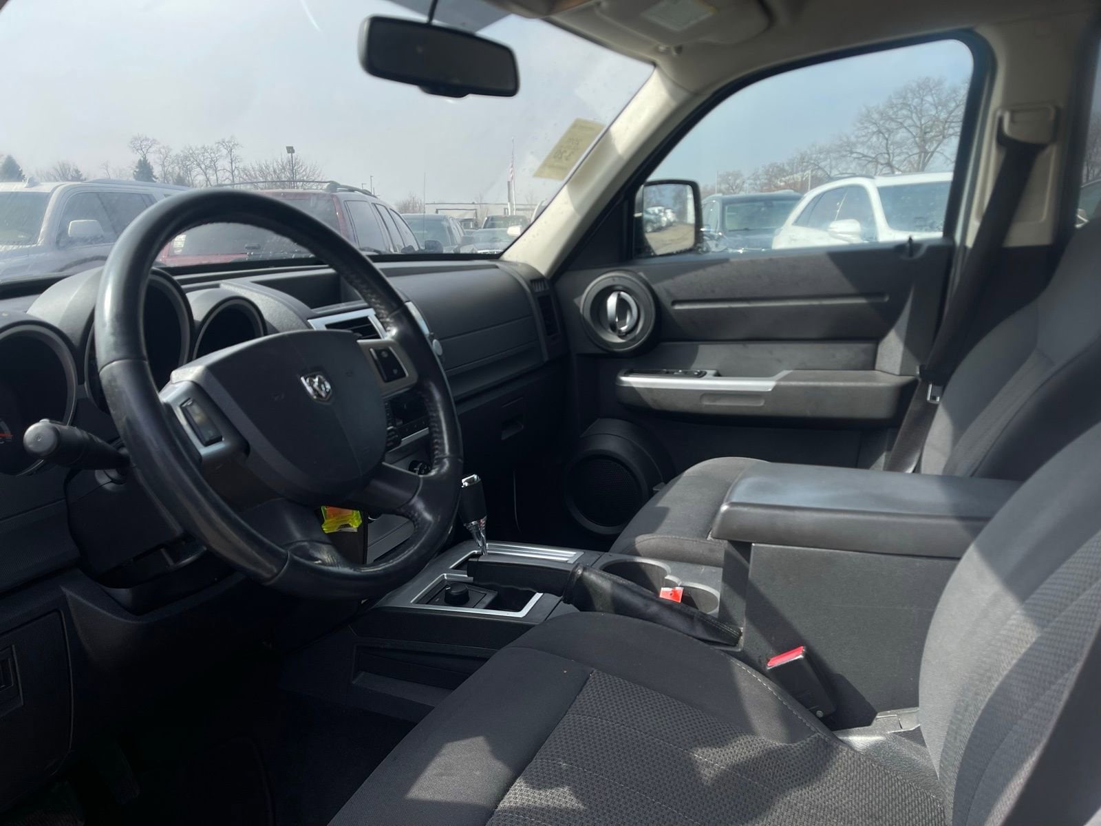 Thumbnail: 2011 Dodge Nitro - 5