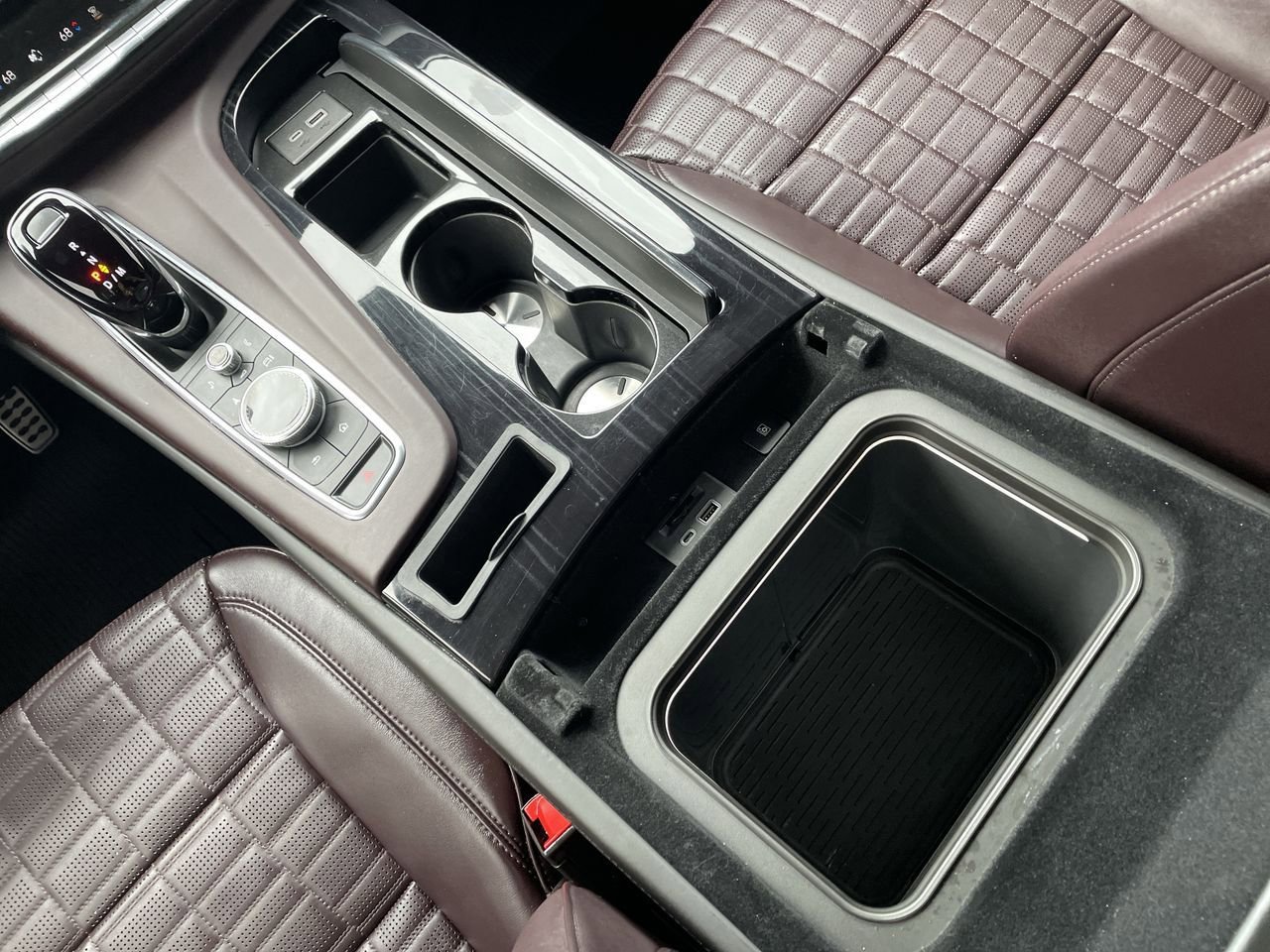 Thumbnail: 2024 Cadillac Escalade - 28