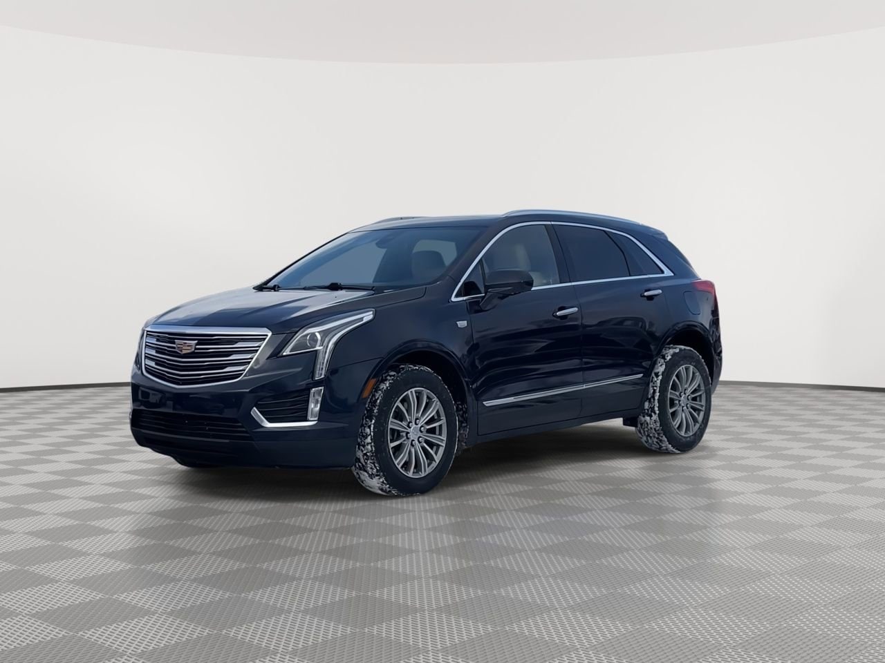 Thumbnail: 2017 Cadillac XT5 - 4