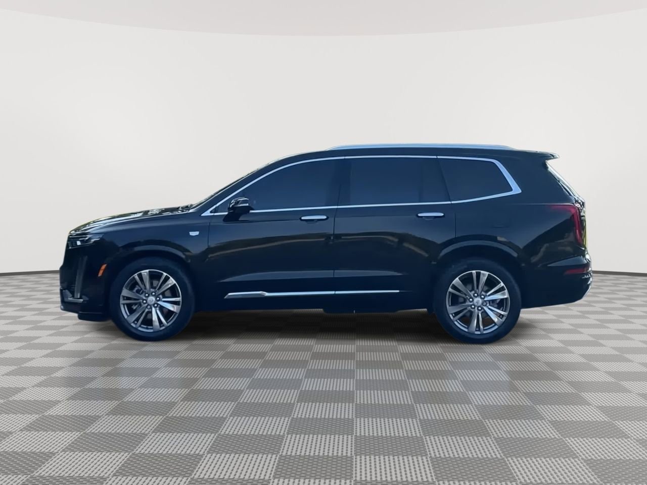 Thumbnail: 2023 Cadillac XT6 - 5