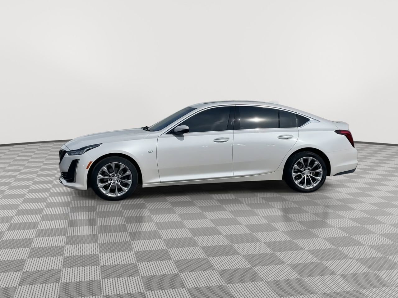 Thumbnail: 2021 Cadillac CT5 - 5