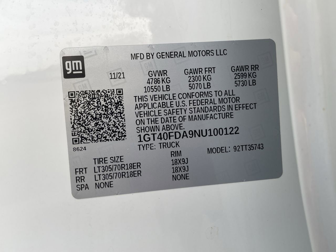 Thumbnail: 2022 GMC Hummer EV - 38