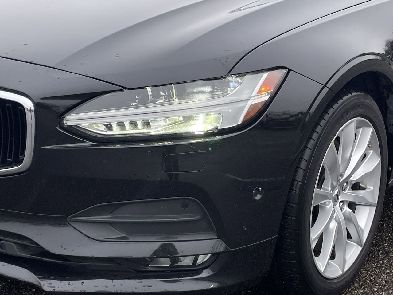 Thumbnail: 2018 Volvo S90 - 37