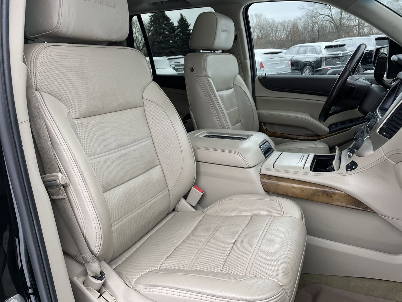 Thumbnail: 2016 GMC Yukon - 14