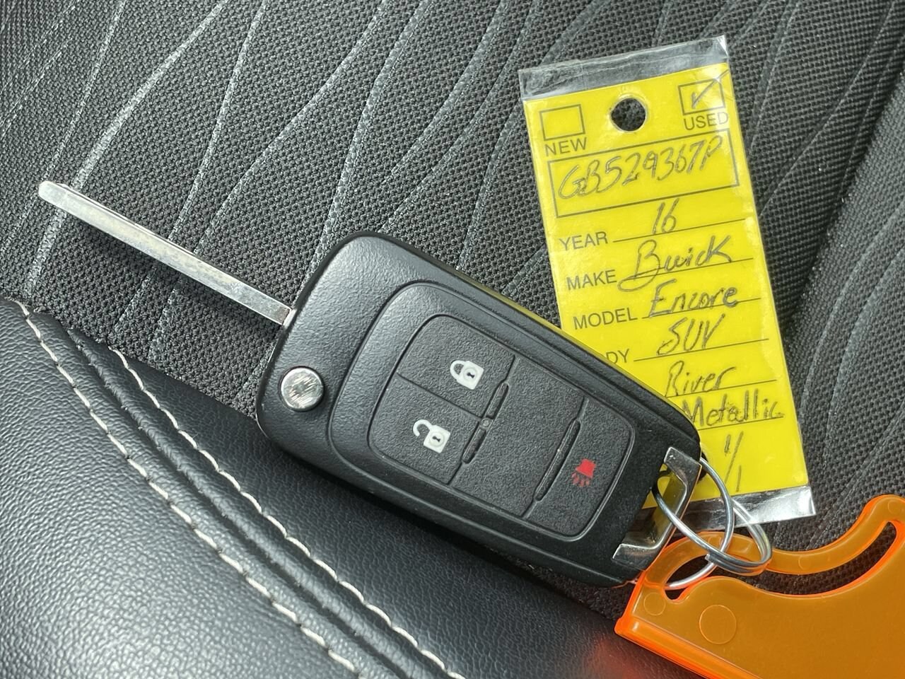 Thumbnail: 2016 Buick Encore - 36