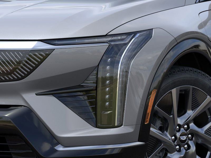 2025 Cadillac Optiq Luxury 10