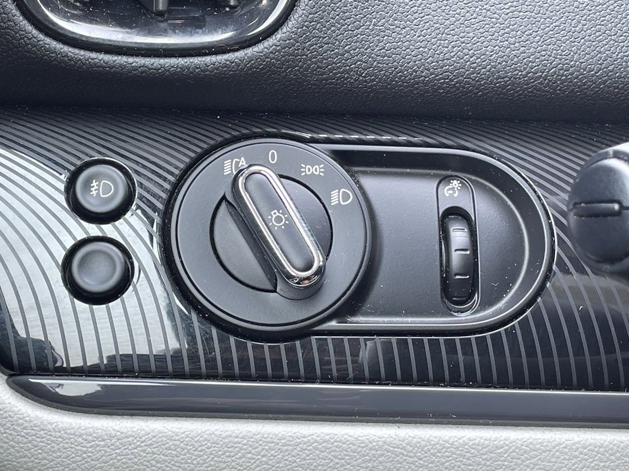 Thumbnail: 2019 MINI Cooper Countryman - 29