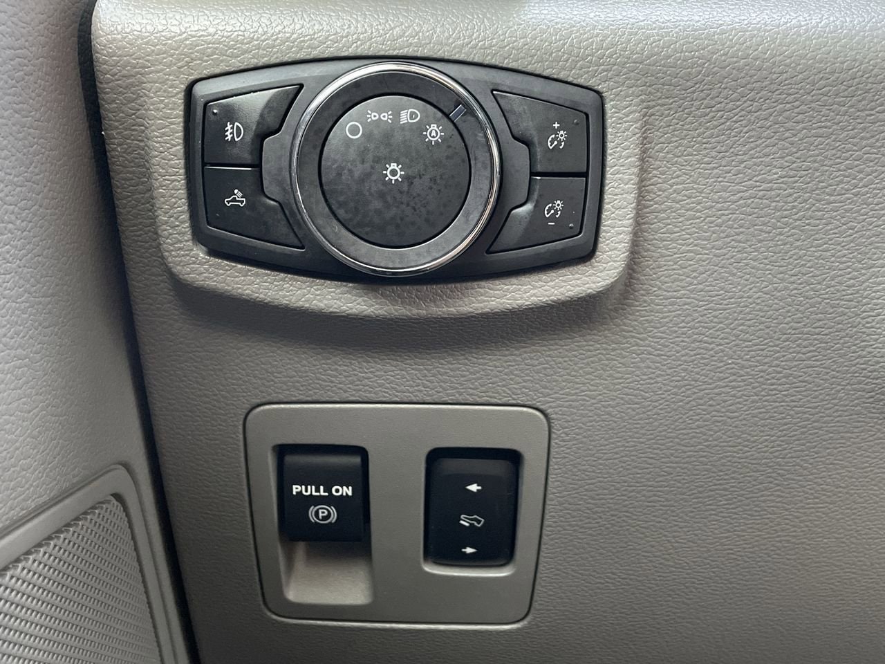 Thumbnail: 2019 Ford F-150 - 27