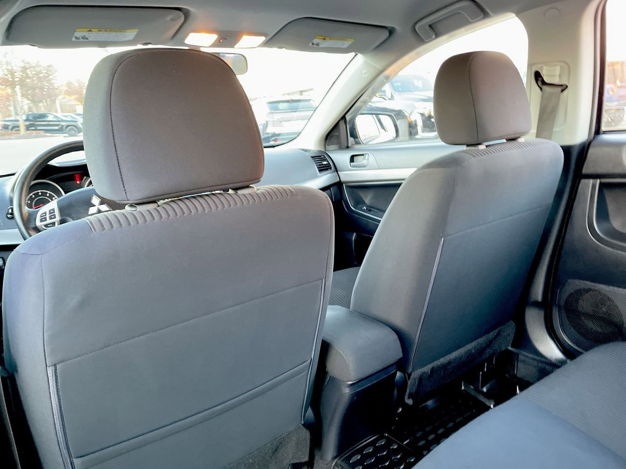 Thumbnail: 2014 Mitsubishi Lancer - 19