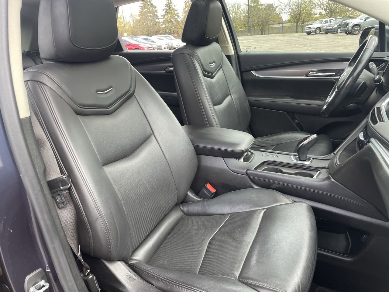 Thumbnail: 2019 Cadillac XT5 - 13