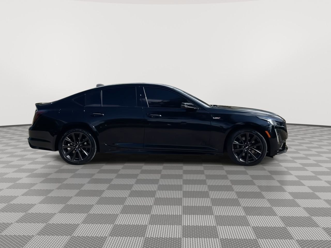 Thumbnail: 2023 Cadillac CT5 - 9