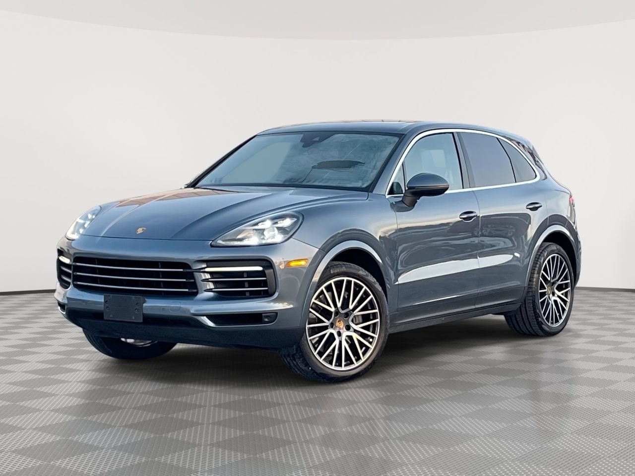 Thumbnail: 2019 Porsche Cayenne - 1