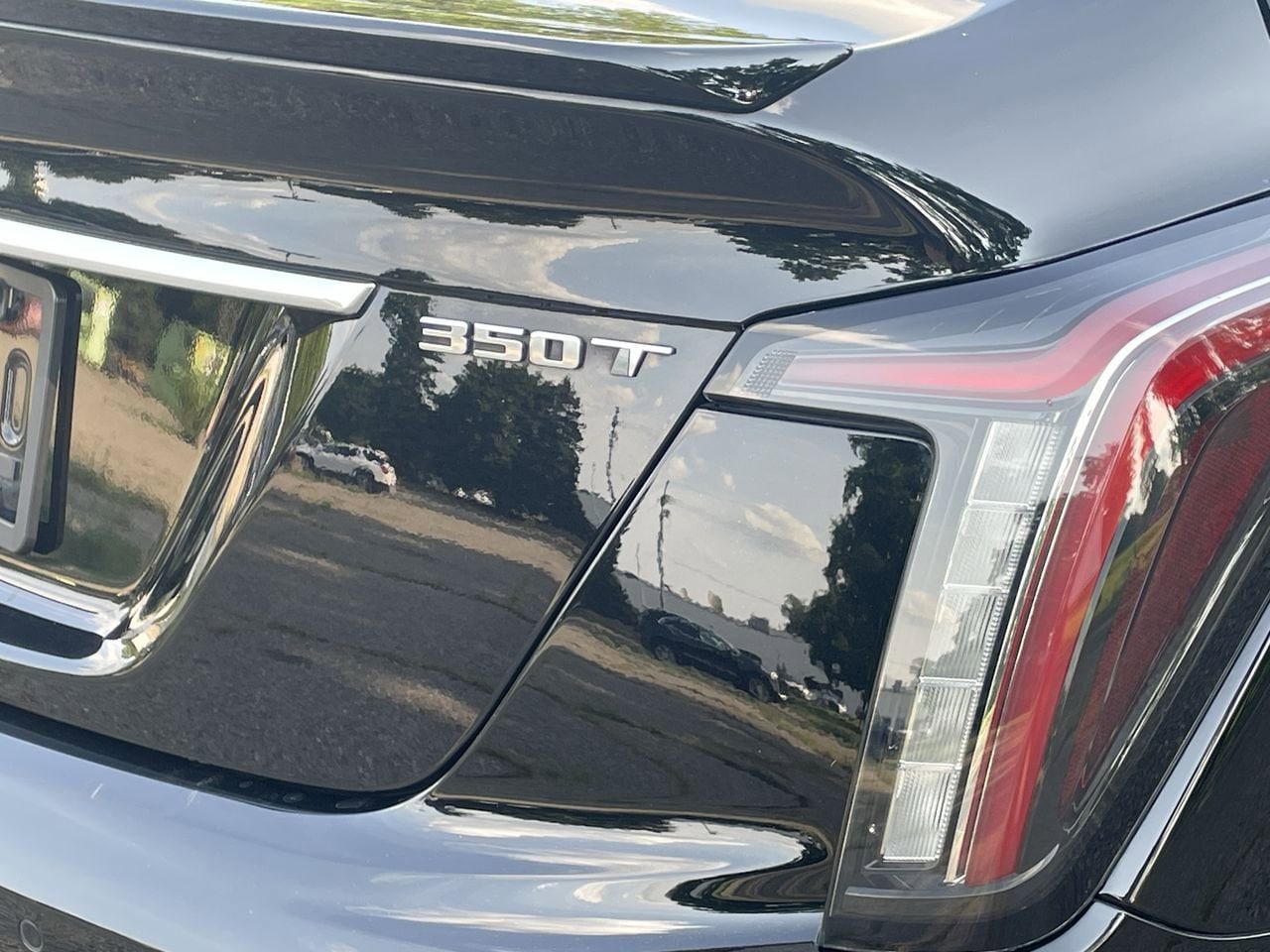 Thumbnail: 2023 Cadillac CT5 - 39