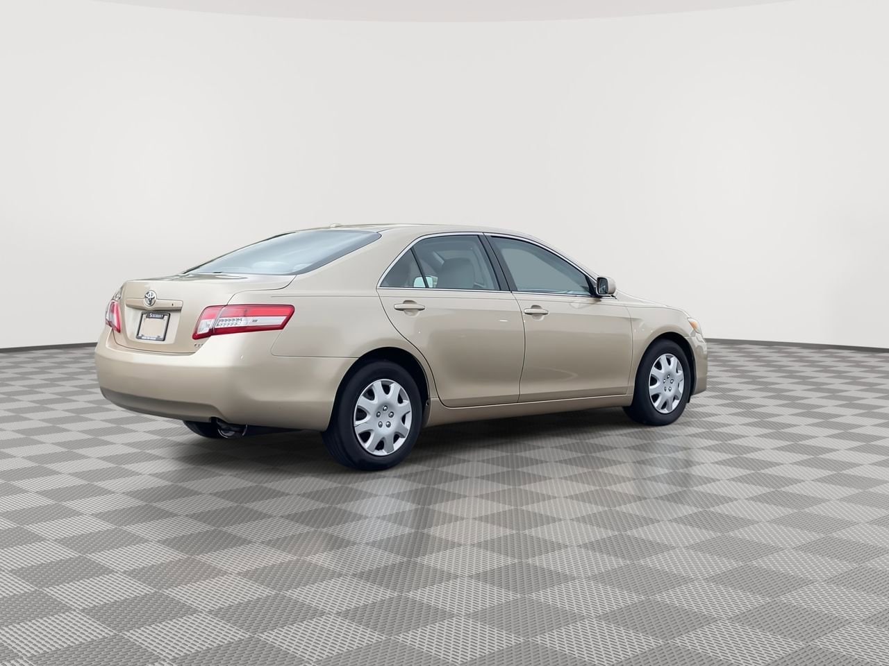 2010 Toyota Camry  8
