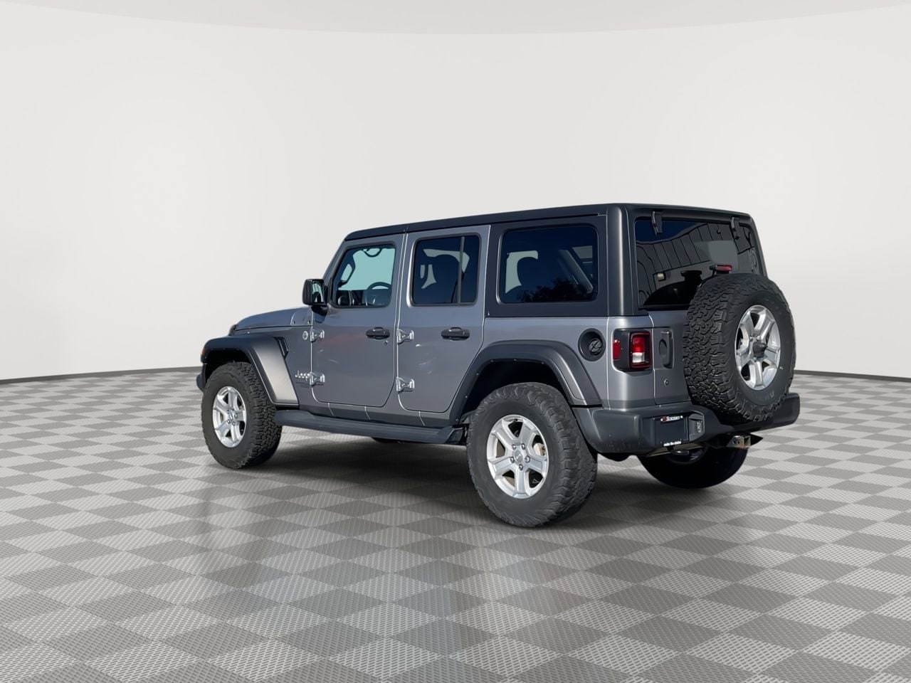 Thumbnail: 2019 Jeep Wrangler - 6