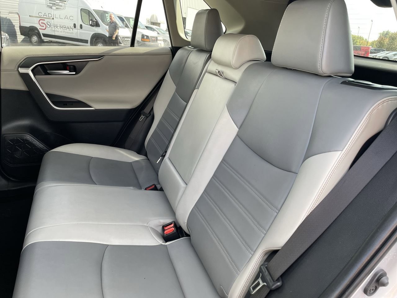 Thumbnail: 2019 Toyota RAV4 - 19