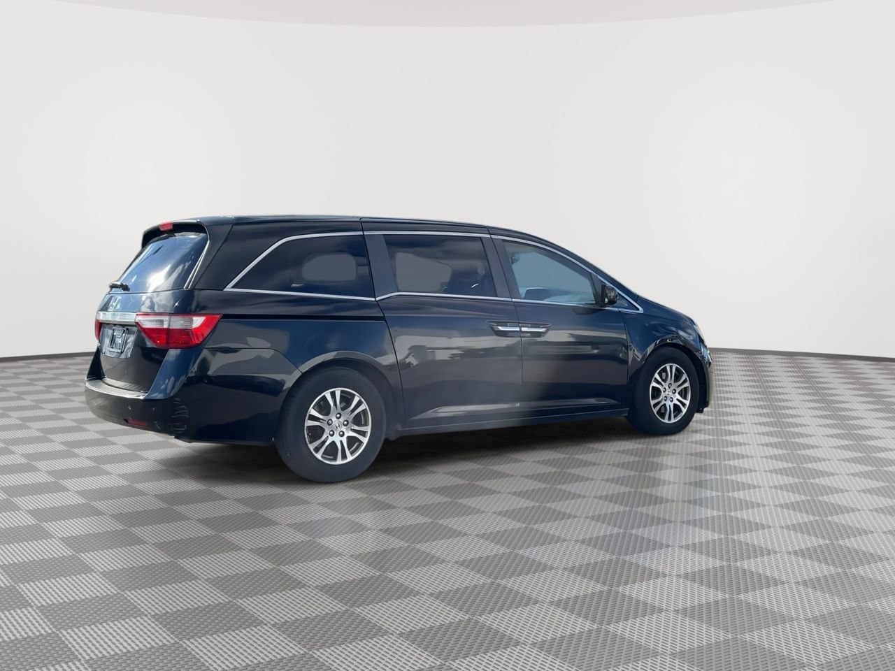 Thumbnail: 2013 Honda Odyssey - 8